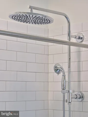 $2,975 | 46 York Street, Unit 2, Lambertville, NJ 08530