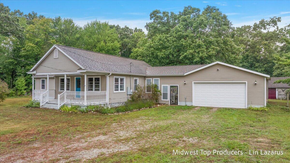 4568 Duck Lake Road Whitehall, MI 49461 - Photo 17 of 78 Gallery Image 17