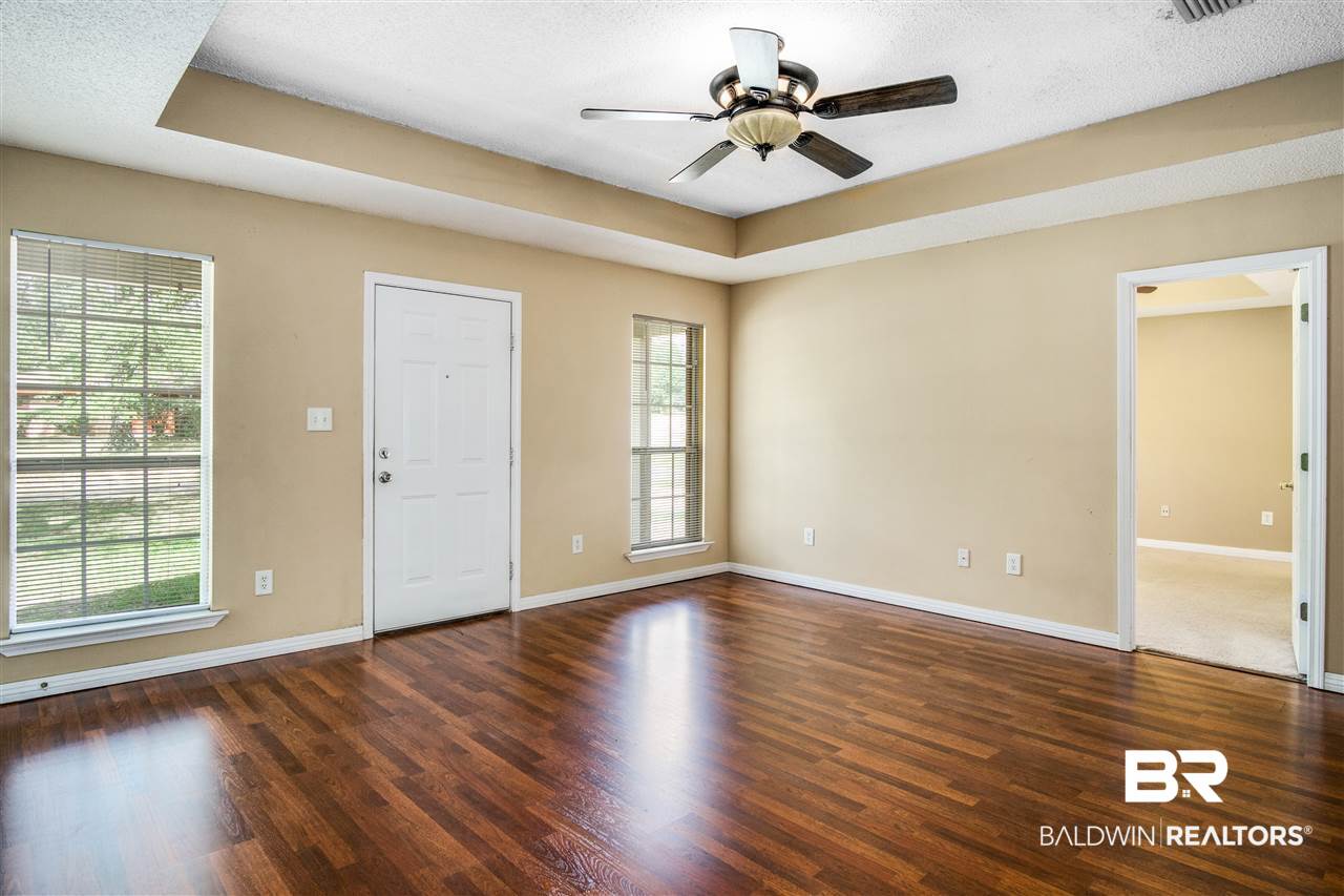 5391 South Forestridge Road Mobile, AL 36618 - Photo 7 of 22