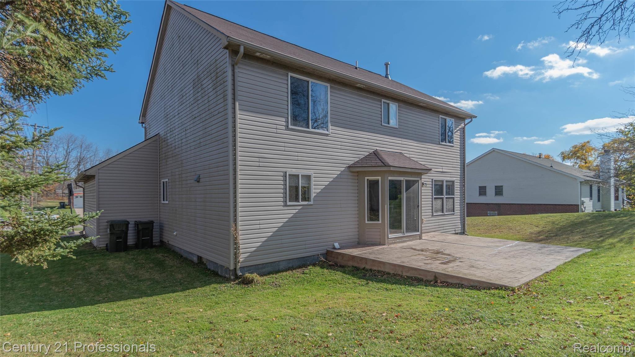 2974 Walbridge Drive Rochester, MI 48307 - Photo 12 of 82 0112200093795_60.jpg