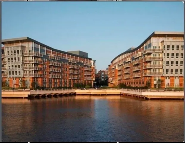 $1,645,000 | 4 Battery Wharf, Unit 4302, Boston, MA 02109