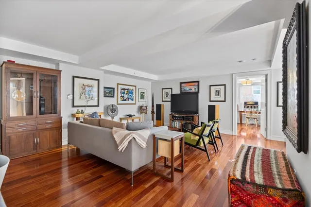 $1,645,000 | 4 Battery Wharf, Unit 4302, Boston, MA 02109