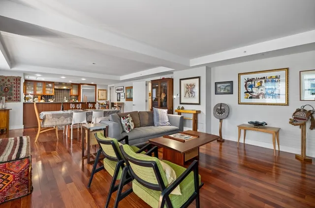 $1,645,000 | 4 Battery Wharf, Unit 4302, Boston, MA 02109