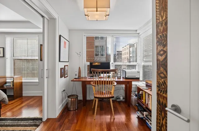 $1,645,000 | 4 Battery Wharf, Unit 4302, Boston, MA 02109