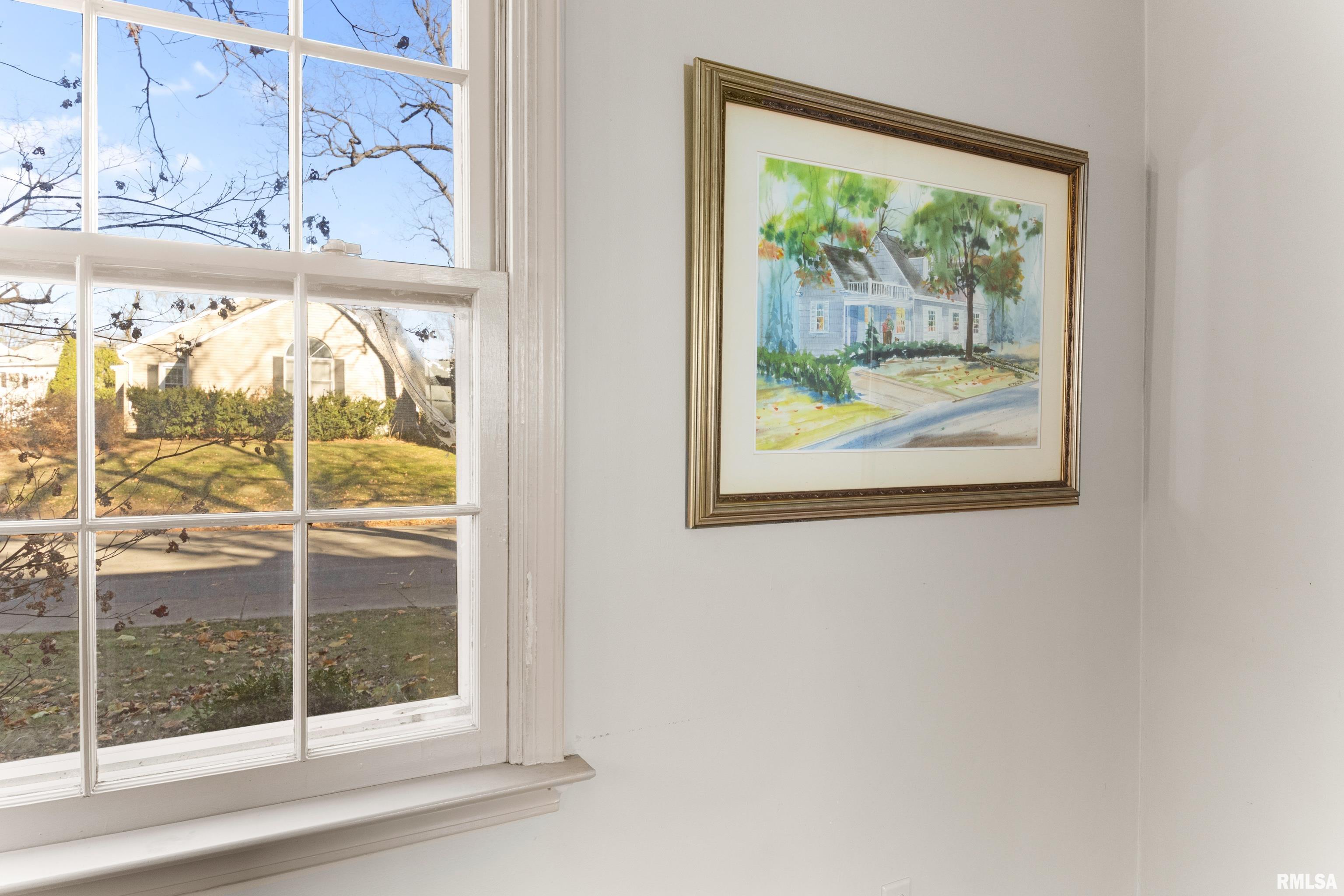 304 West Stonegate Road Peoria, IL 61614 - Photo 21 of 39 Gallery Image 21