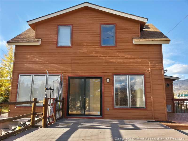 960 Mesa Drive Silverthorne, CO 80498 - Photo 16 of 25 a front view of a house