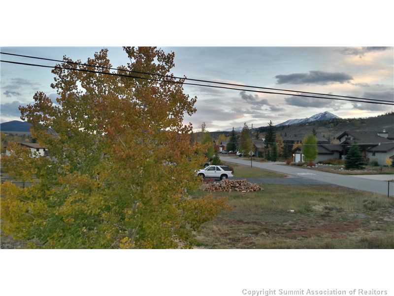 960 Mesa Drive Silverthorne, CO 80498 - Photo 17 of 25 a view of outdoor space and yard