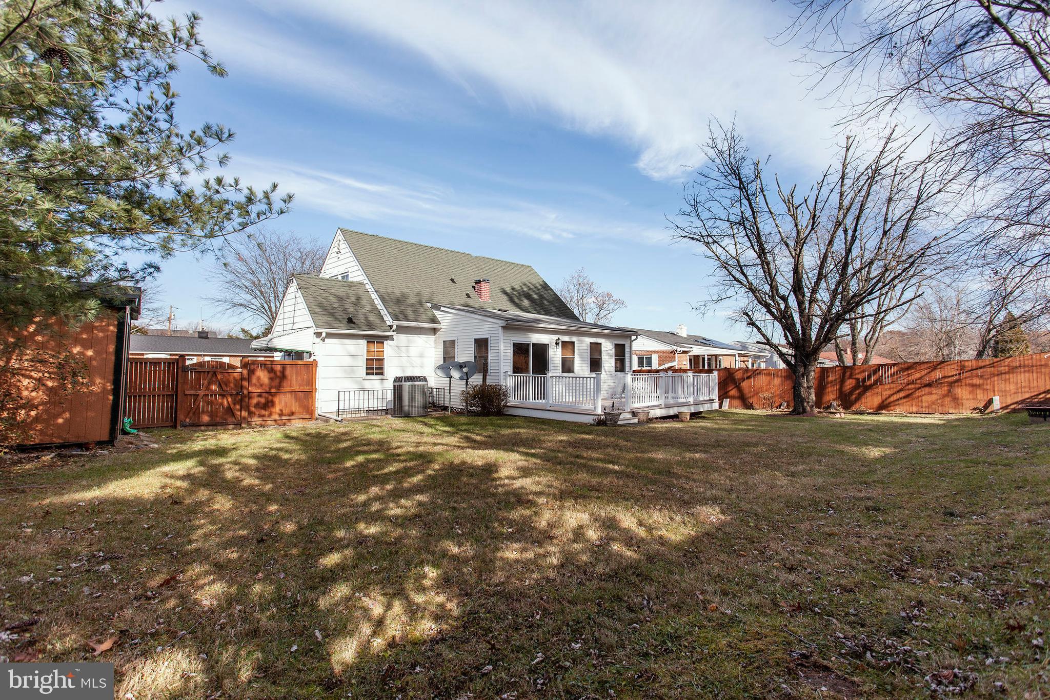 1220 Canberwell Road Baltimore, MD 21228 - Photo 3 of 36
