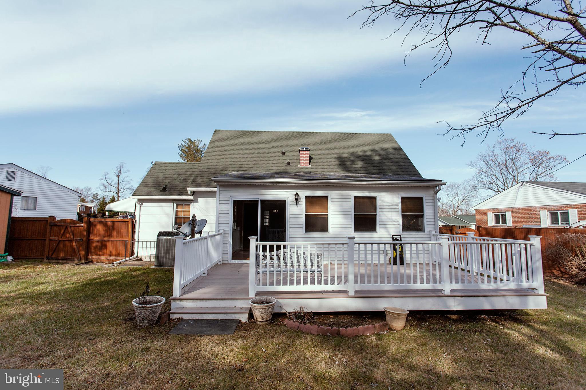 1220 Canberwell Road Baltimore, MD 21228 - Photo 4 of 36