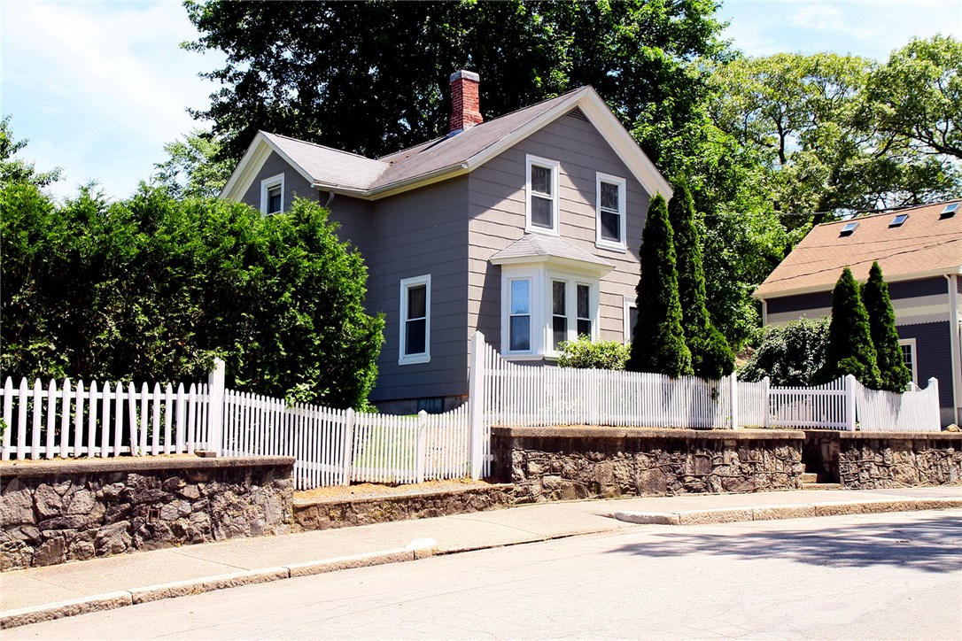 76 Division Street Woonsocket, RI 02895 - Photo 7 of 40
