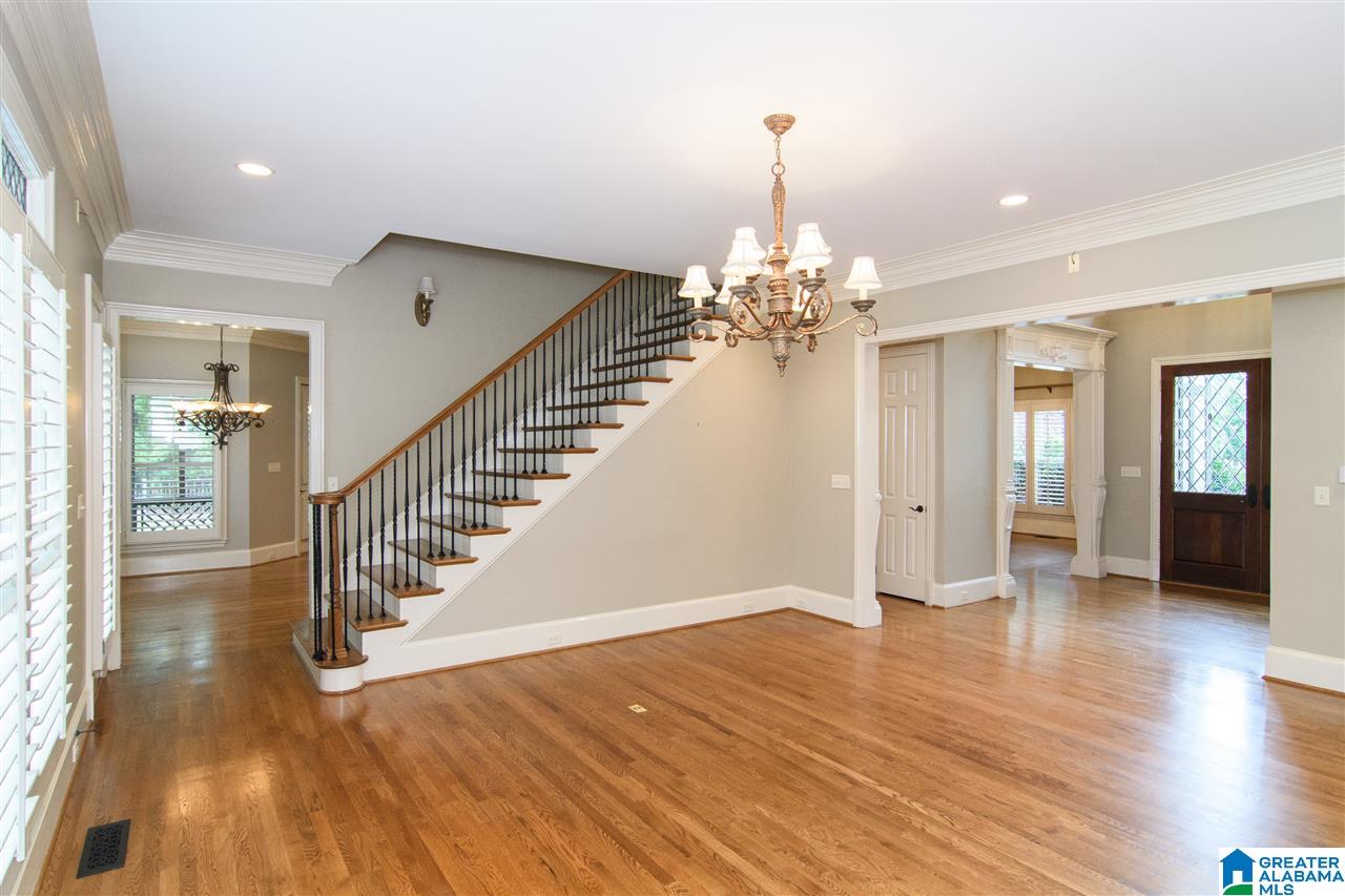 809 Crown Circle Birmingham, AL 35242 - Photo 7 of 50