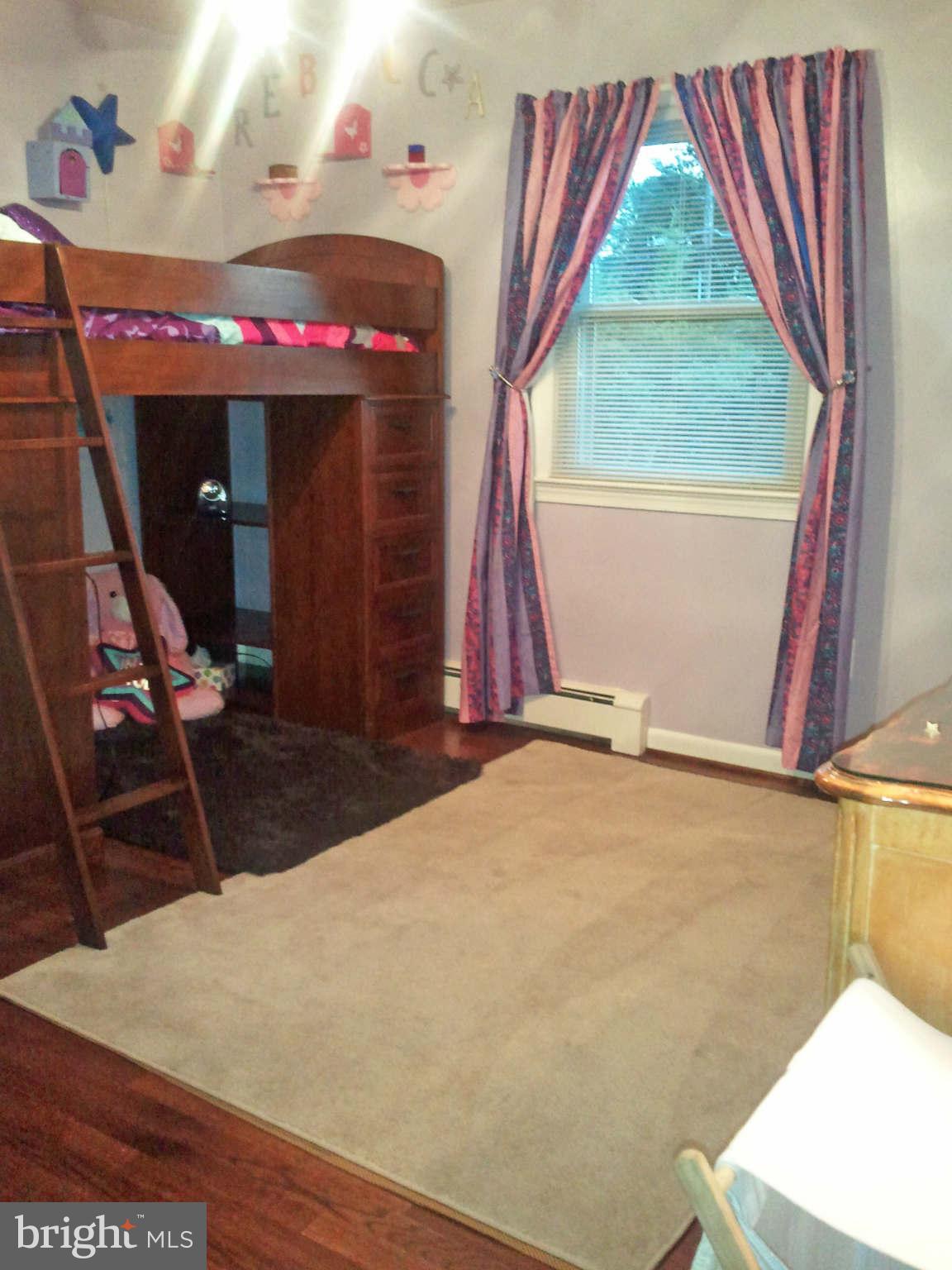 6500 Brooklyn Bridge Road Laurel, MD 20707 - Photo 16 of 29 Bedroom 2, View 1