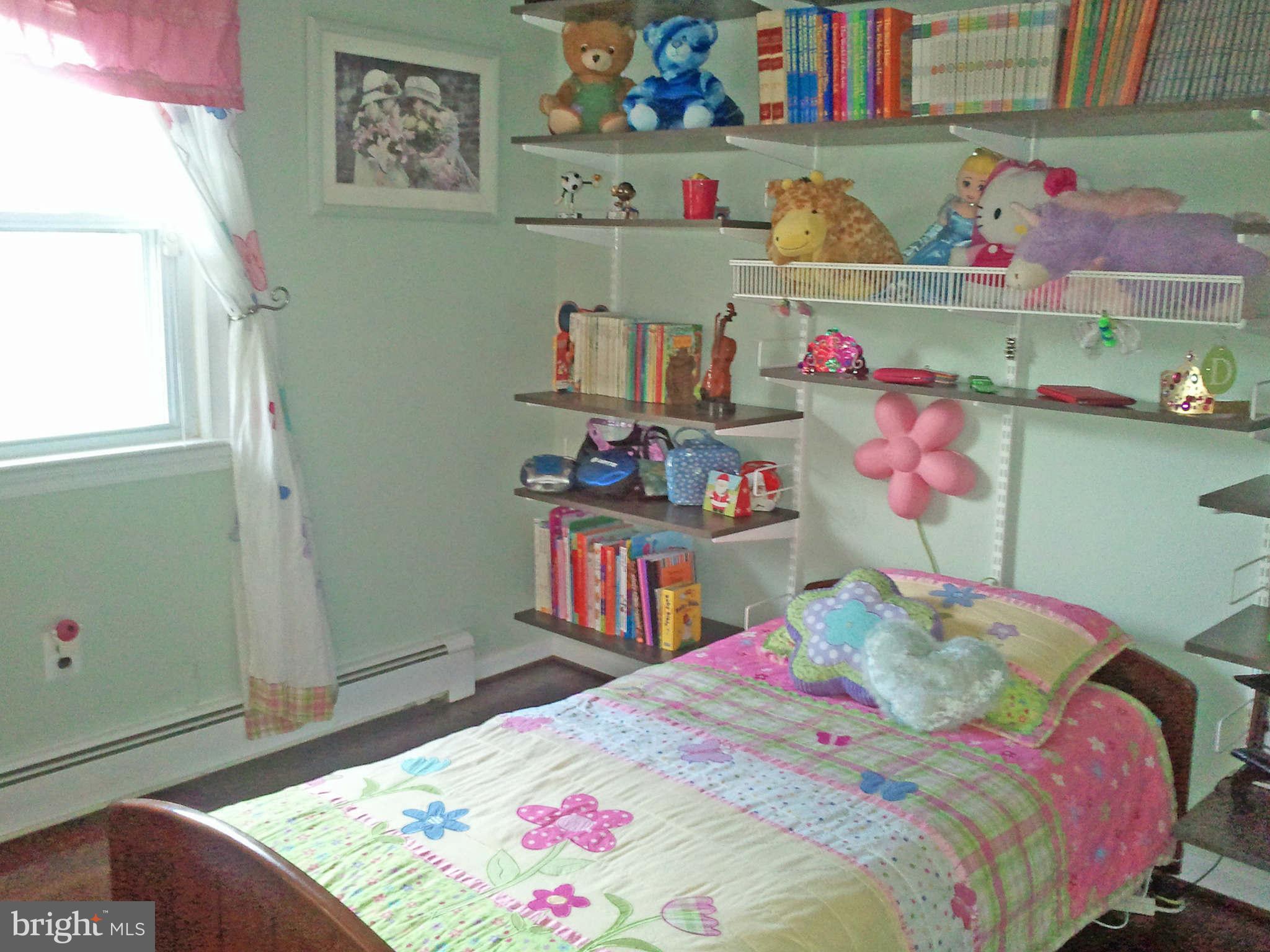 6500 Brooklyn Bridge Road Laurel, MD 20707 - Photo 18 of 29 Bedroom 3, View 1