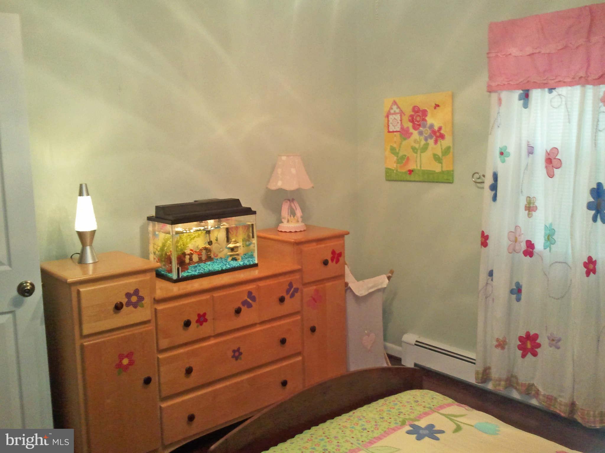 6500 Brooklyn Bridge Road Laurel, MD 20707 - Photo 21 of 29 Bedroom 3, View 3