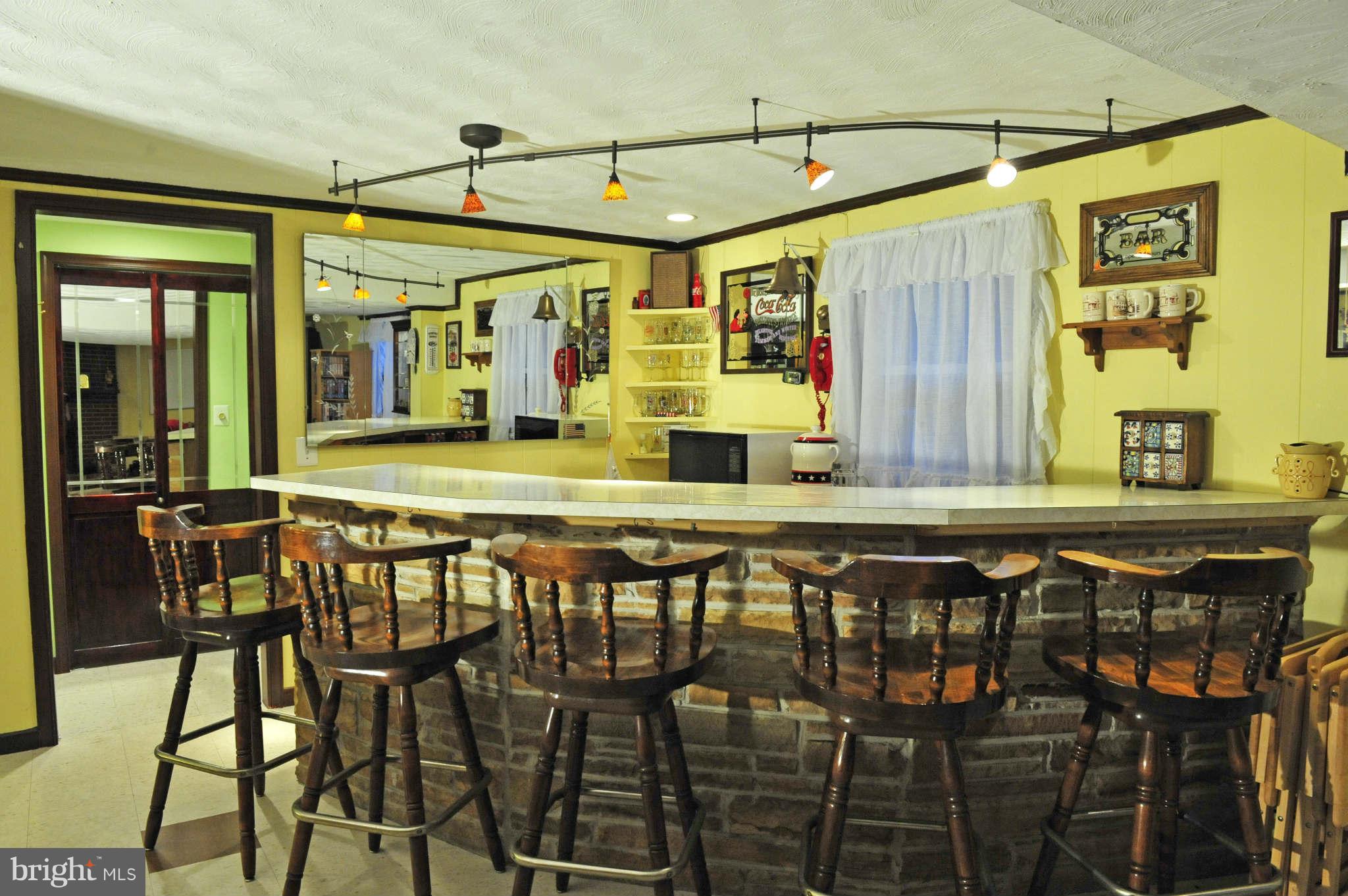 6500 Brooklyn Bridge Road Laurel, MD 20707 - Photo 23 of 29 Wet Bar in Recreation Room