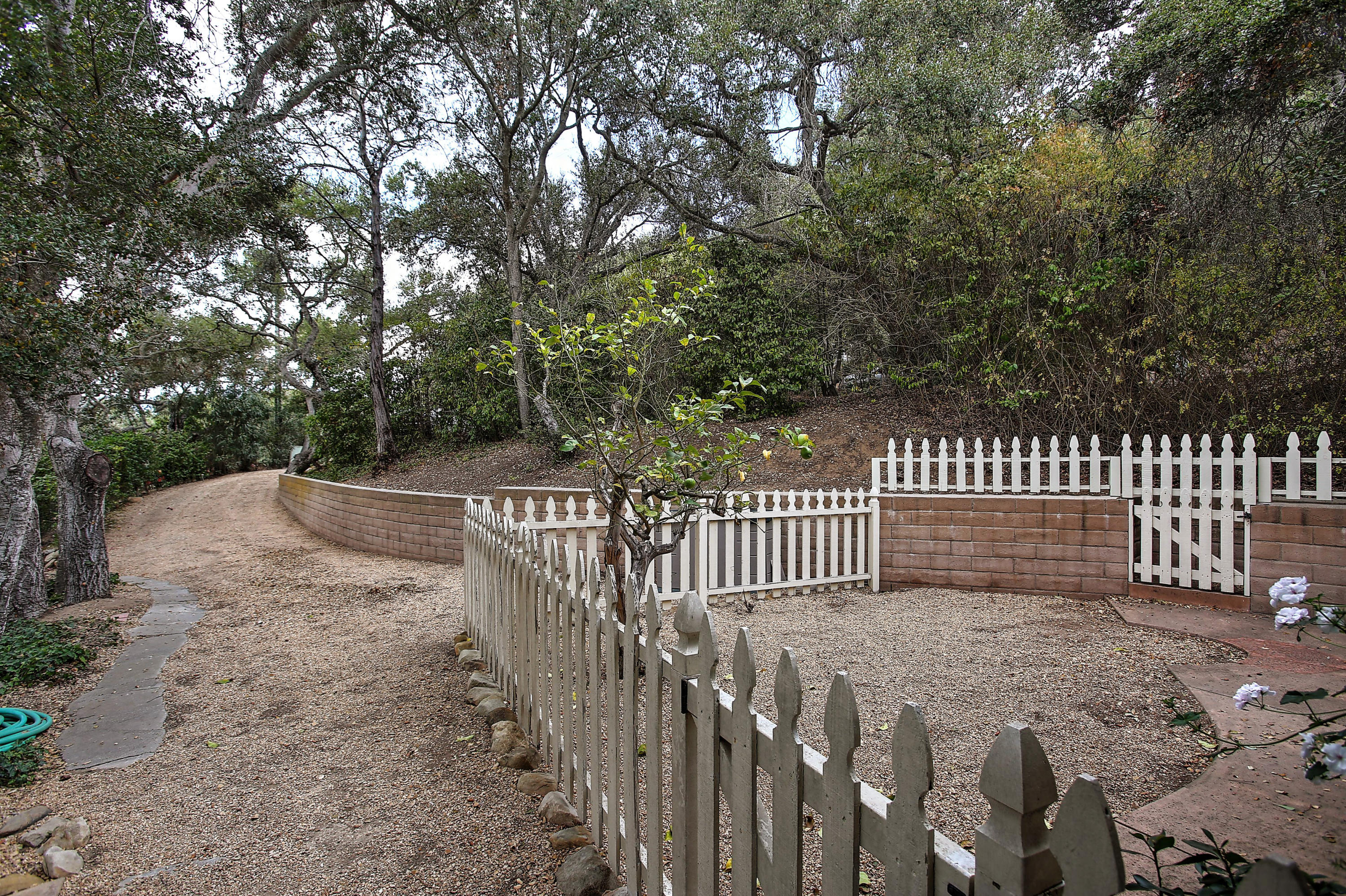 940 Canon Road Santa Barbara, CA 93110 - Photo 44 of 44 0020