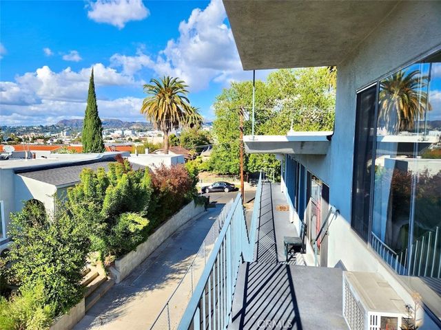 $1,495 | 3920 Marathon Street, Unit 16, Los Angeles, CA 90029