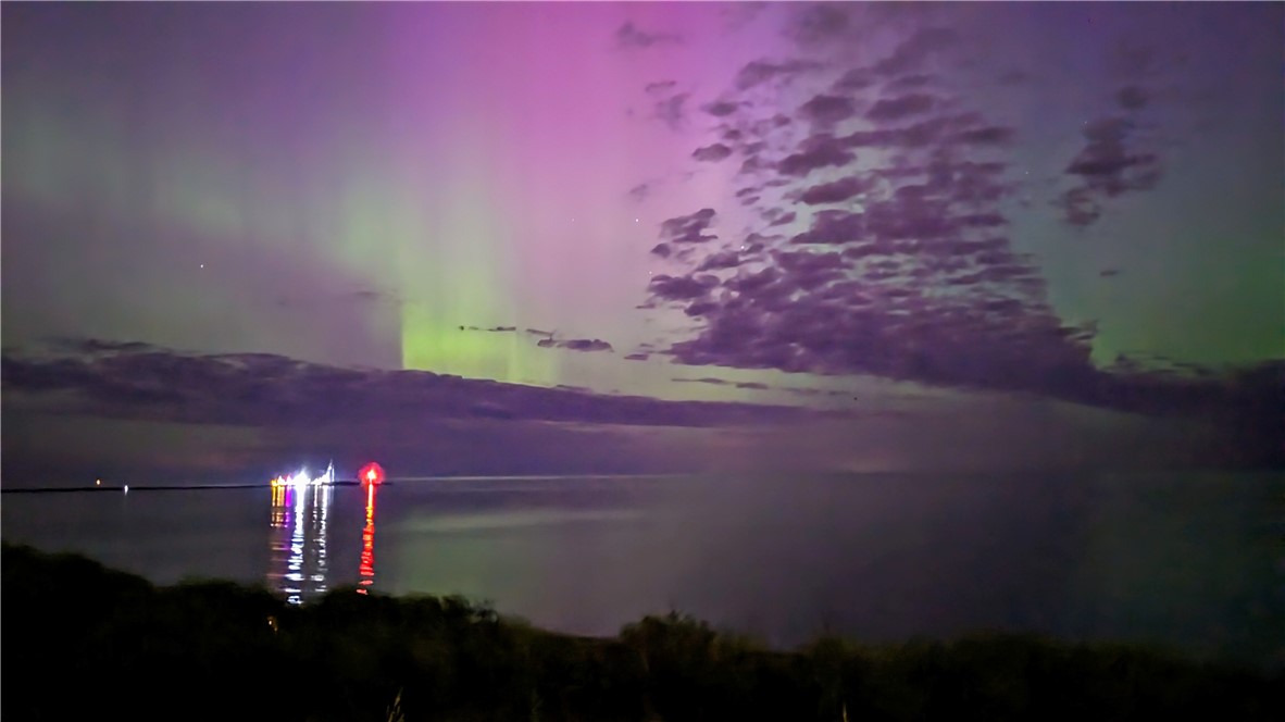 439 Rock Beach Road Irondequoit, NY 14617 - Photo 46 of 49 Northern Lights and in the distance, you can see C