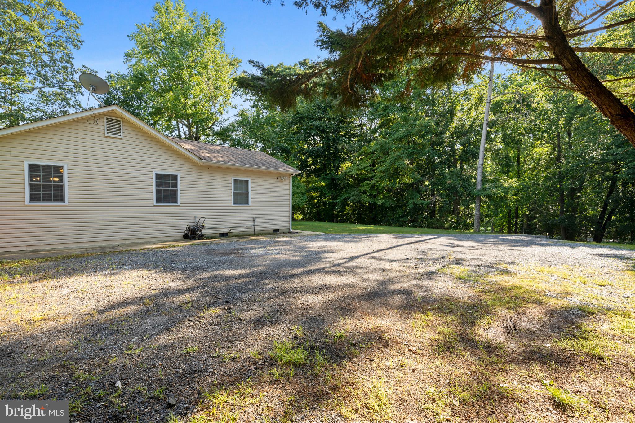8060 Ironsides Road La Plata, MD 20646 - Photo 11 of 53 Gallery Image 11