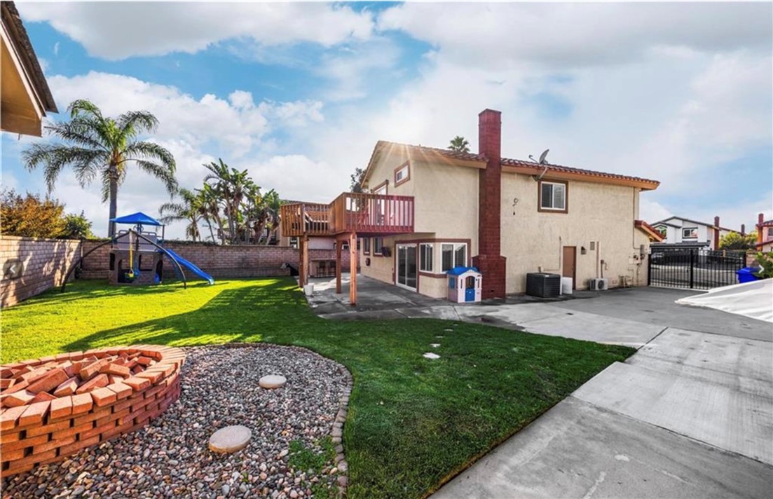 7077 Campbell Place Rancho Cucamonga, CA 91701 - Photo 4 of 4