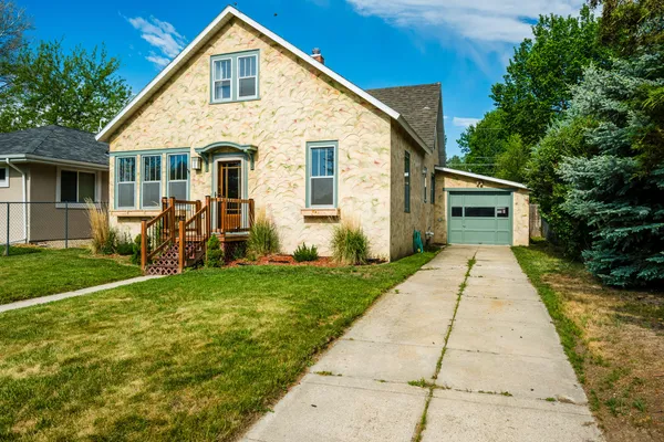 $359,000 | 518 North Adams Avenue, Buffalo, WY 82834