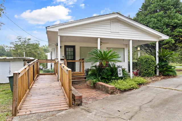 $190,000 | 1510 Tee Vee Road, Elloree, SC 29047