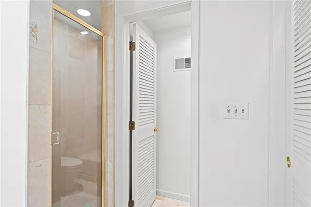 $925,000 | 6510 Sagamore Road, Mission Hills, KS 66208