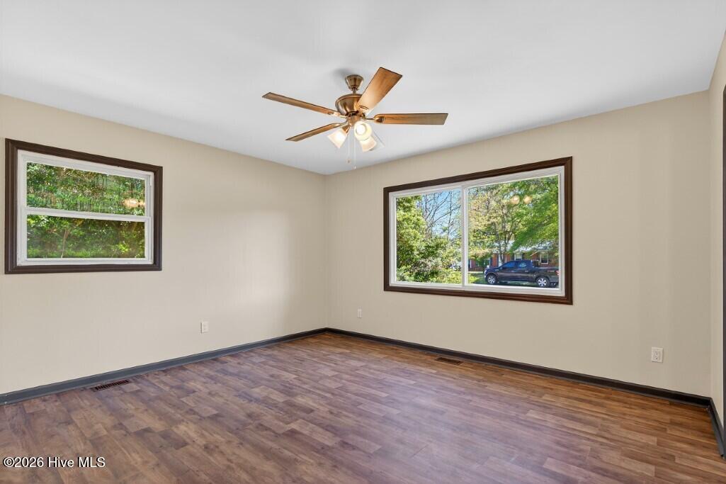 201 Stratford Road Havelock, NC 28532 - Photo 11 of 18 IMG_5482