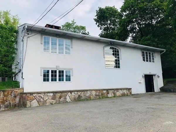 $3,500 | 548 Worcester Street, Natick, MA 01760