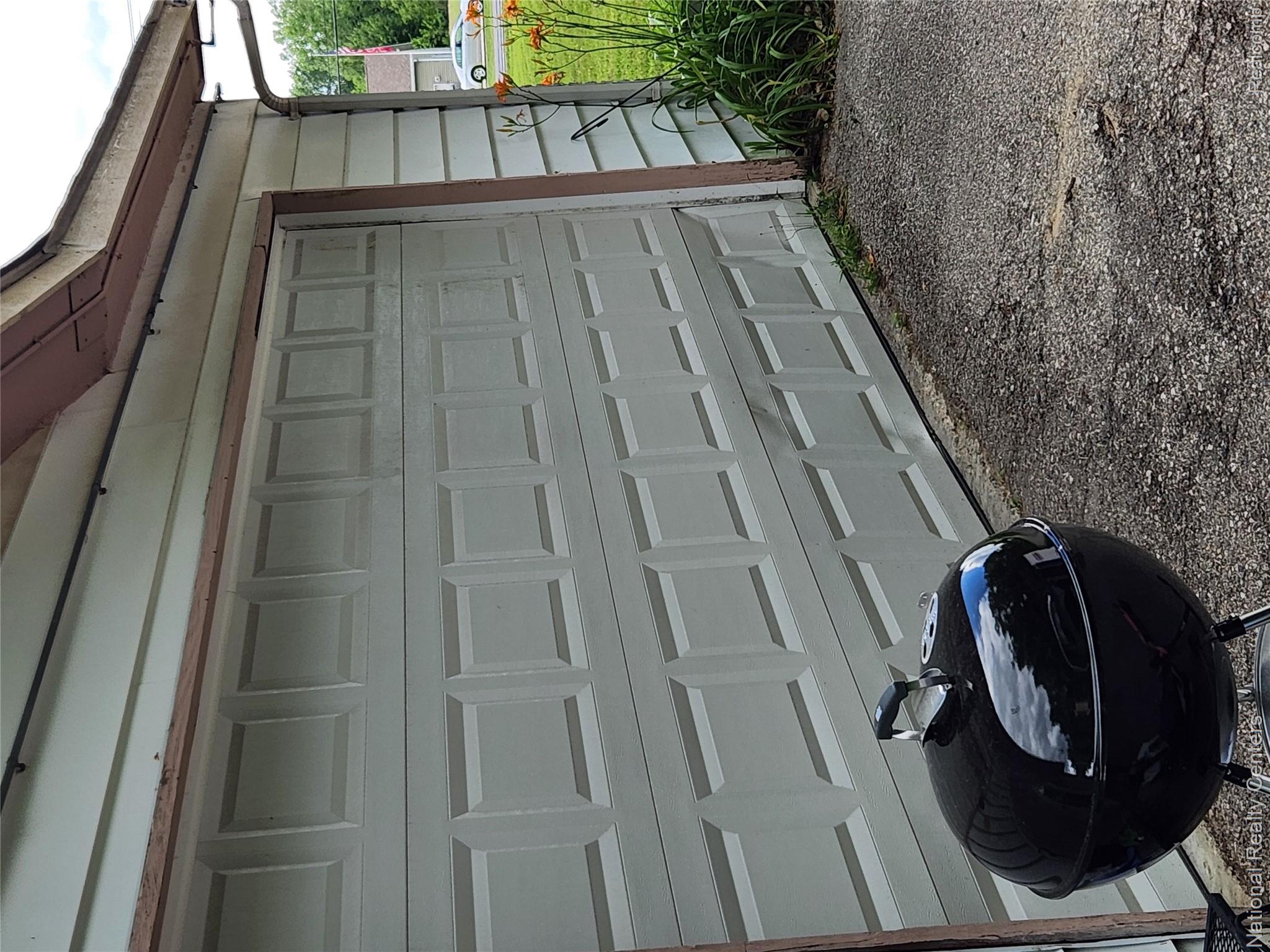 8112 Willow Road Milan, MI 48160 - Photo 2 of 22 E side of subject, 2.5 car garage