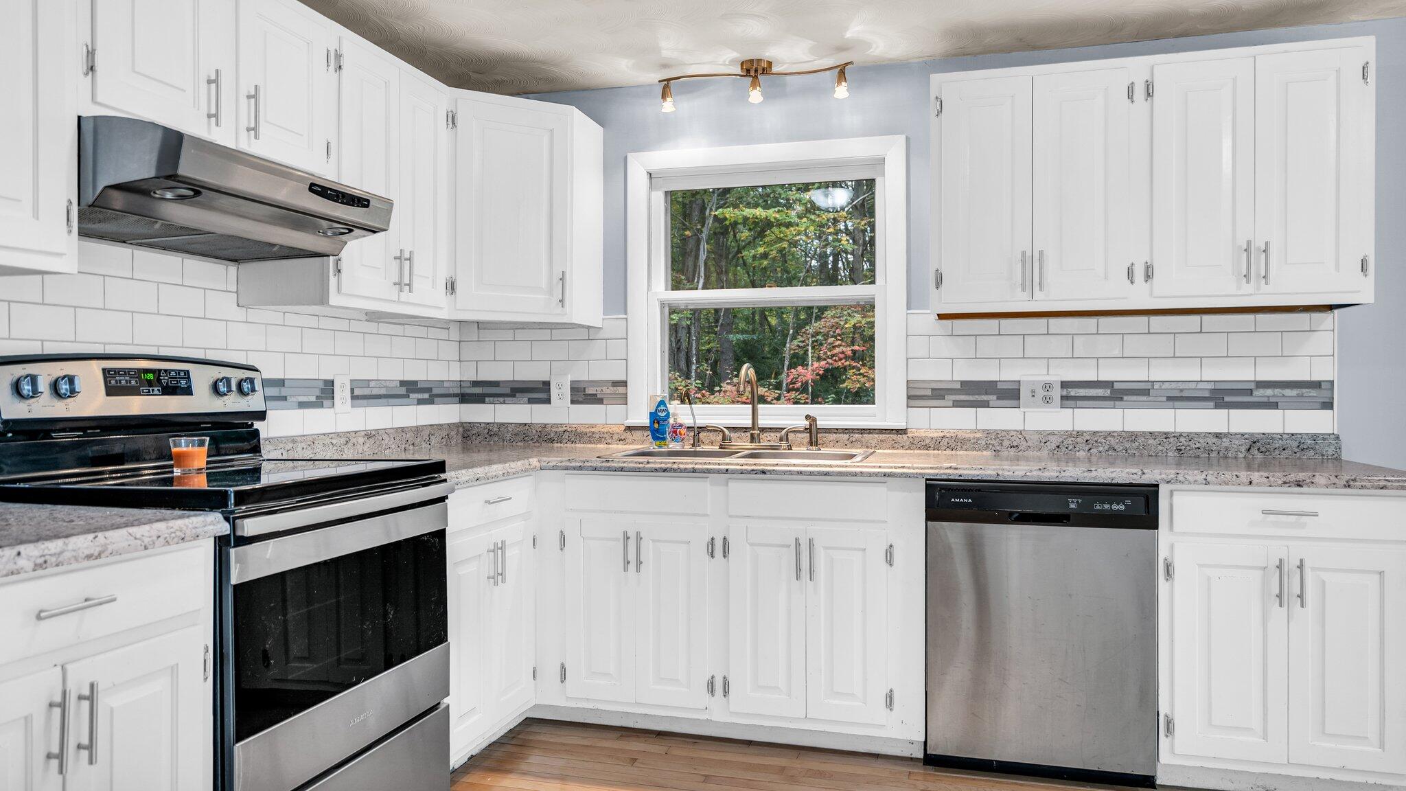 6 Steven Lane Standish, ME 04085 - Photo 6 of 24 6-web-or-mls-DSC07242