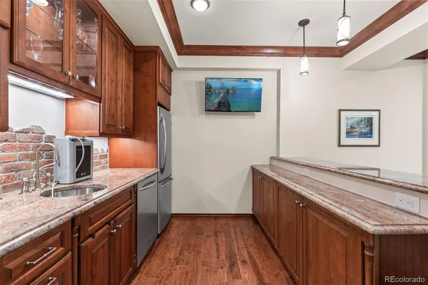 $2,950,000 | 7800 East 6th Avenue, Denver, CO 80230