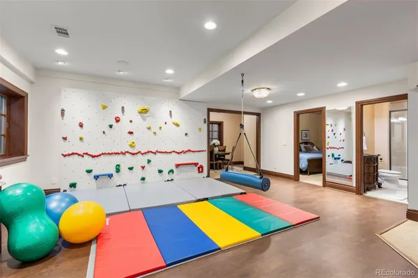 $2,950,000 | 7800 East 6th Avenue, Denver, CO 80230