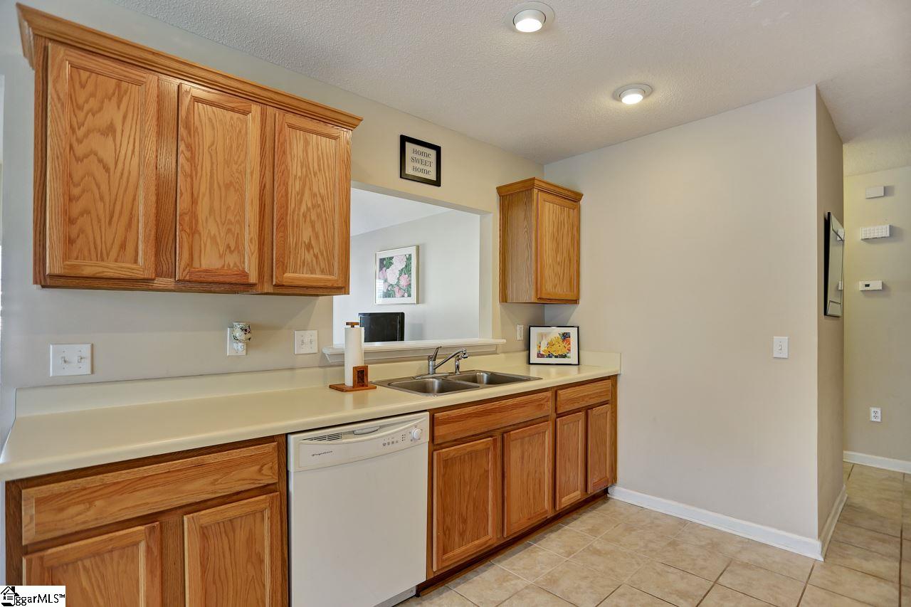 16 Pine Needle Road Piedmont, SC 29673 - Photo 13 of 27 Gallery Image 13