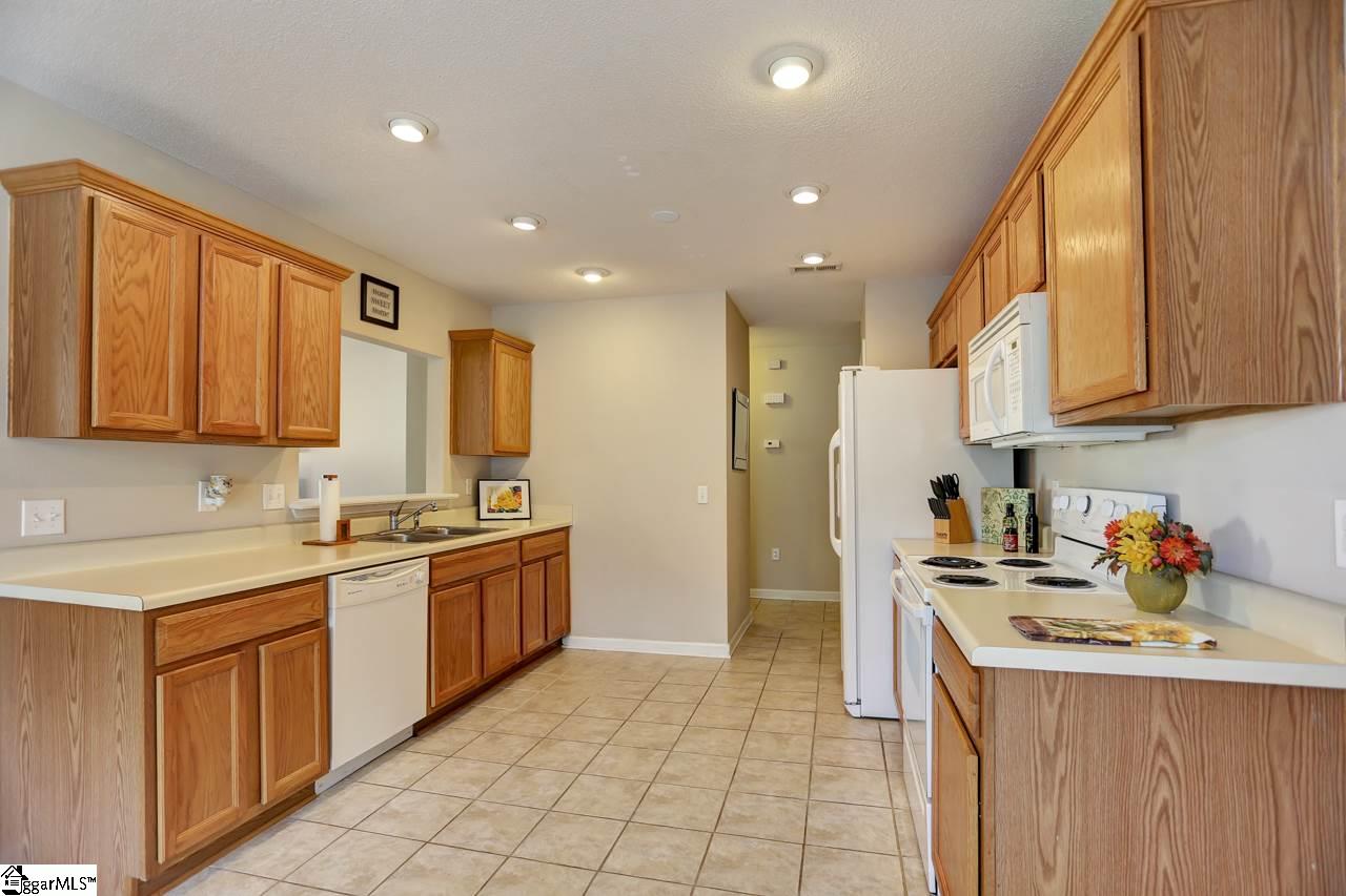 16 Pine Needle Road Piedmont, SC 29673 - Photo 14 of 27 Gallery Image 14