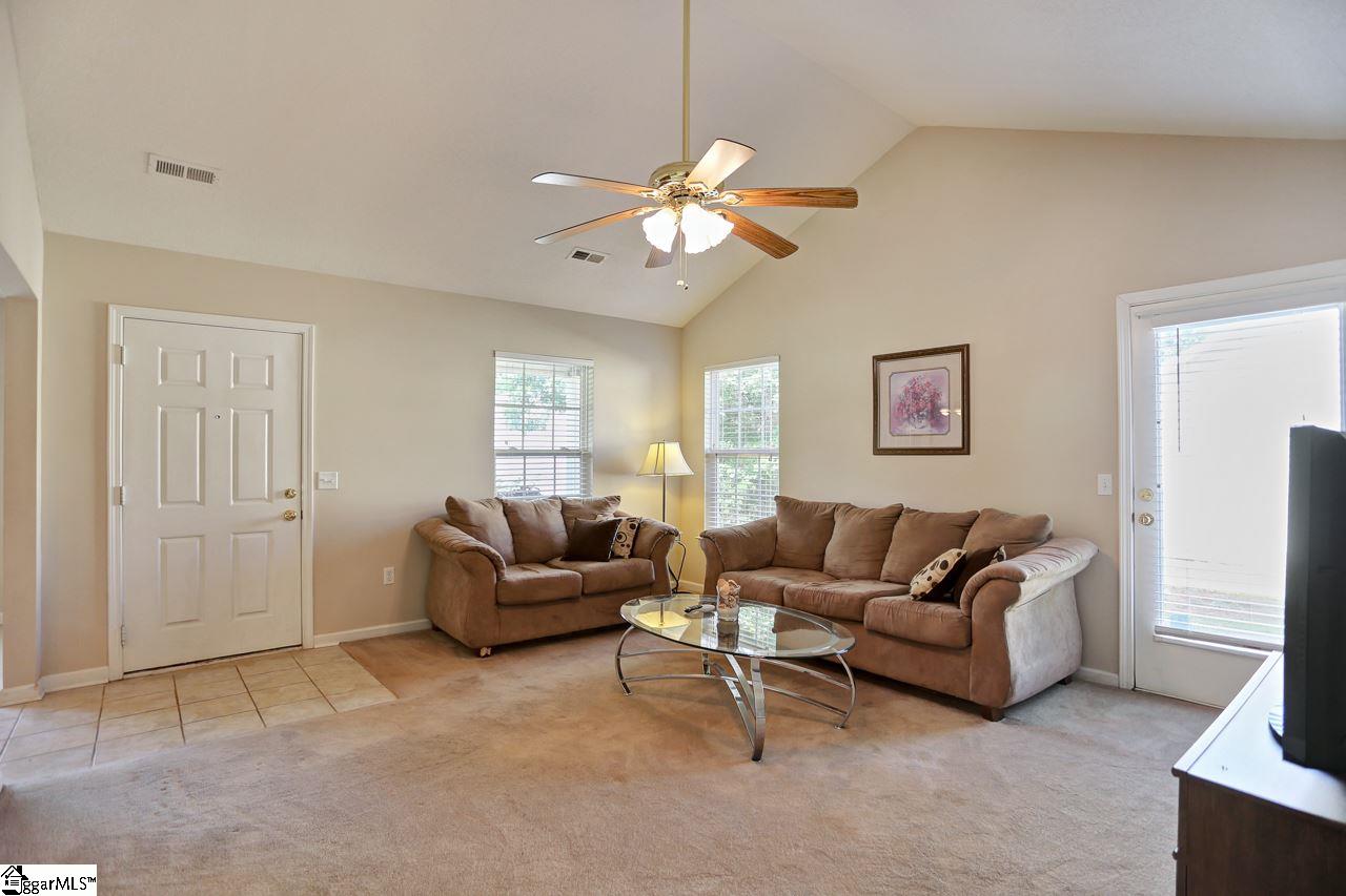 16 Pine Needle Road Piedmont, SC 29673 - Photo 7 of 27 Gallery Image 7