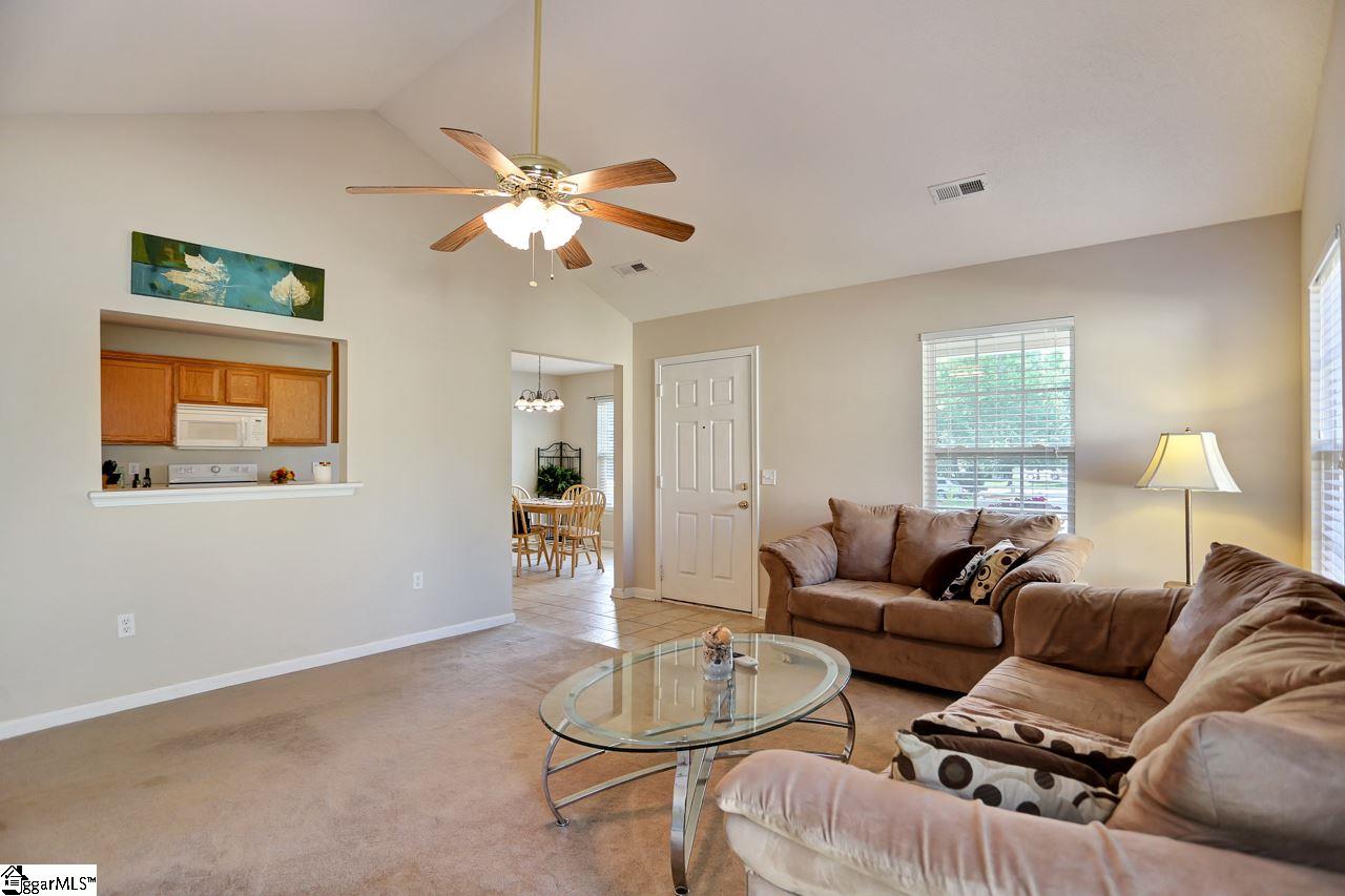 16 Pine Needle Road Piedmont, SC 29673 - Photo 8 of 27 Gallery Image 8