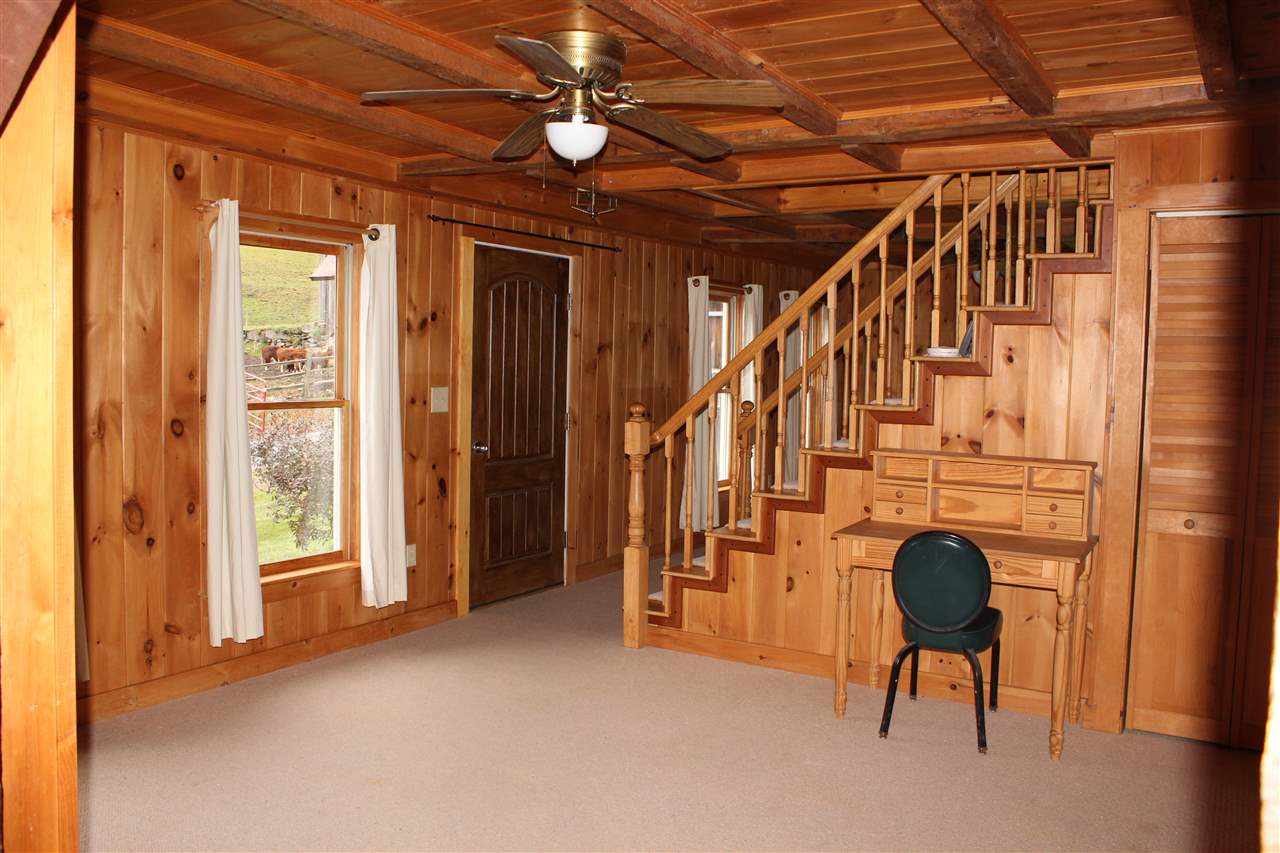 674 Bartlett Brook Road Pomfret, VT 05067 - Photo 6 of 26