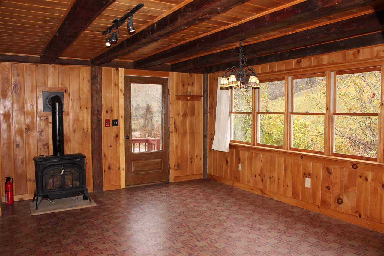 674 Bartlett Brook Road Pomfret, VT 05067 - Photo 9 of 26