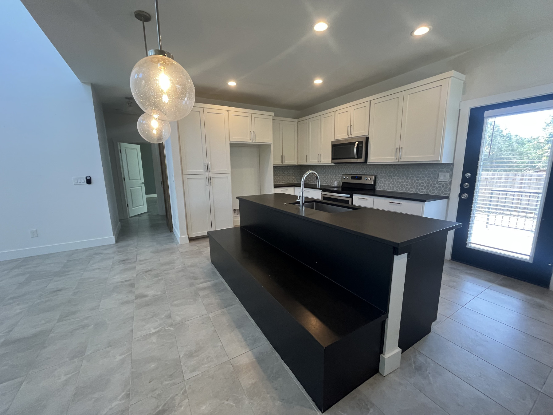 403 Summit Ridge Drive North Point Venture, TX 78645 - Photo 23 of 34 Gallery Image 23