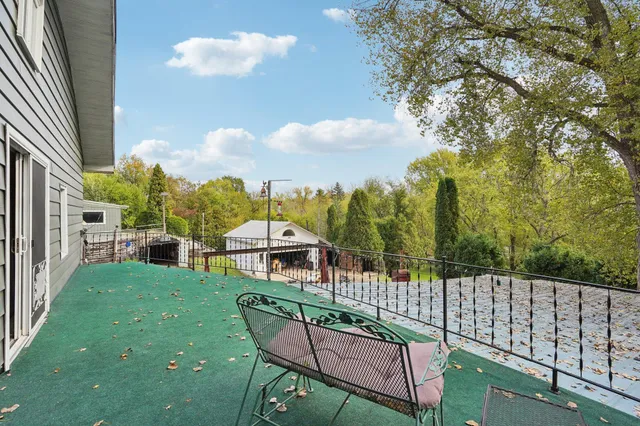 $329,900 | 205 South River Street, Lowell, WI 53557