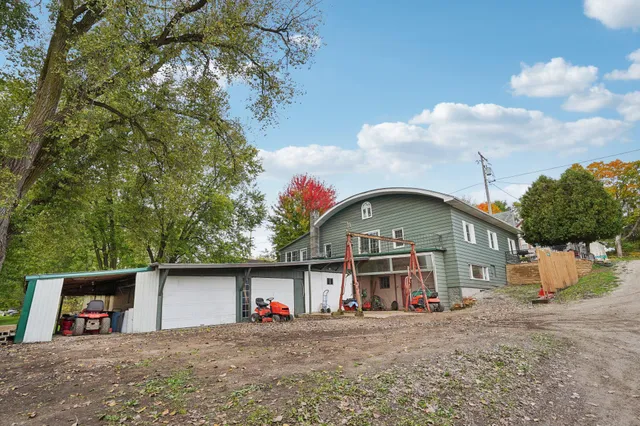 $329,900 | 205 South River Street, Lowell, WI 53557