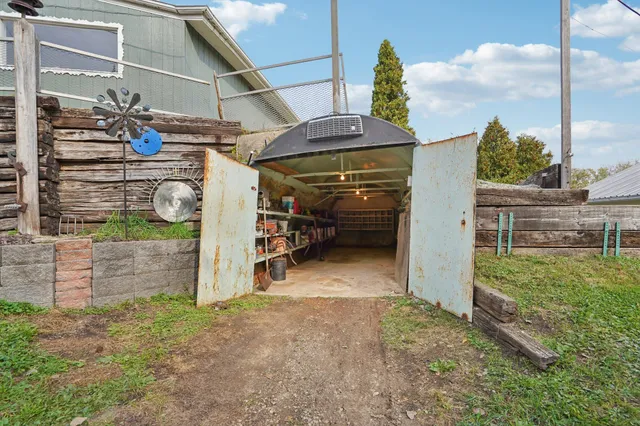 $329,900 | 205 South River Street, Lowell, WI 53557