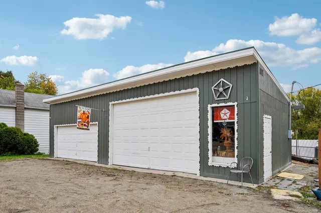 $329,900 | 205 South River Street, Lowell, WI 53557