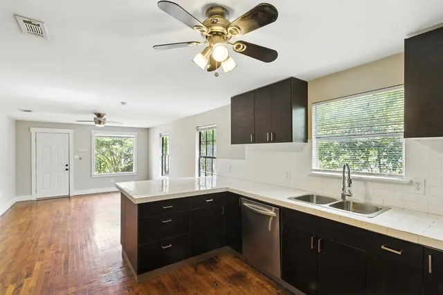 $1,900 | 3303 Dalton Street, Austin, TX 78745