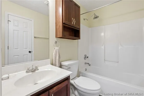 $269,900 | 2766 Mt Tabor Road, New Albany, IN 47150