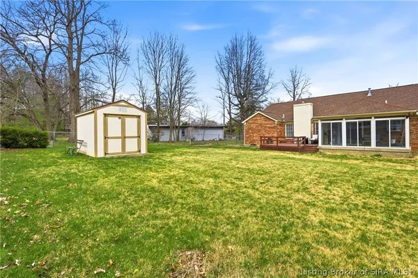 $269,900 | 2766 Mt Tabor Road, New Albany, IN 47150