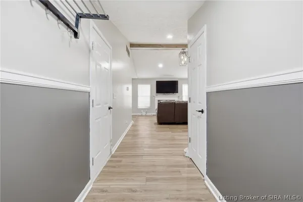 $269,900 | 2766 Mt Tabor Road, New Albany, IN 47150