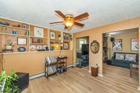 $575,000 | 1 Eldridge Road, Mount Tabor, NJ 07878