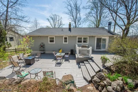$575,000 | 1 Eldridge Road, Mount Tabor, NJ 07878